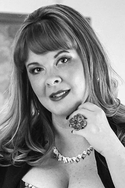 Sherry Lynn photo