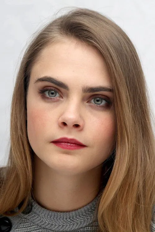 Cara Delevingne photo