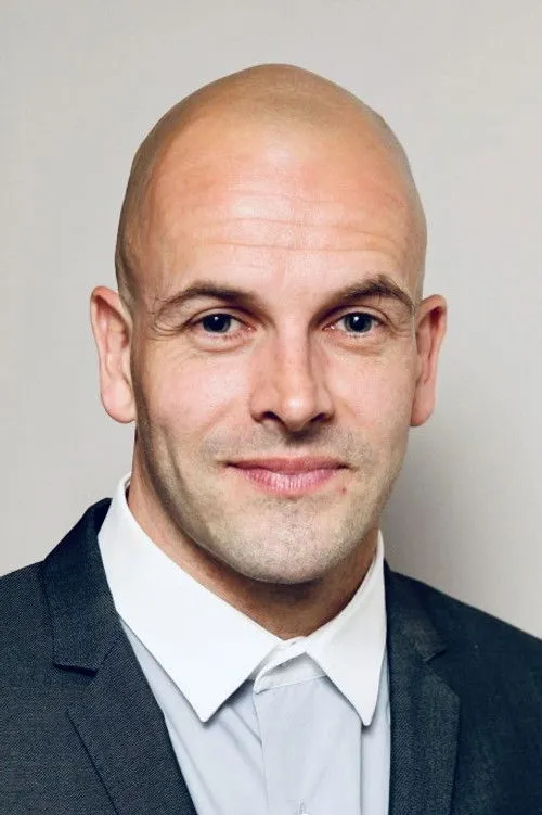 Jonny Lee Miller photo