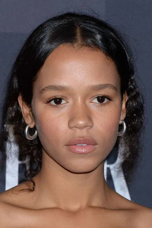Taylor Russell photo