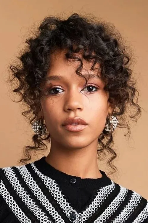 Taylor Russell photo