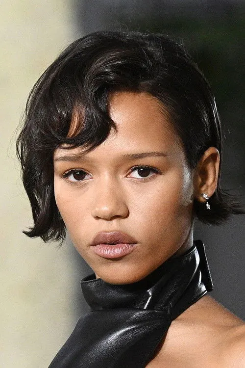 Taylor Russell photo