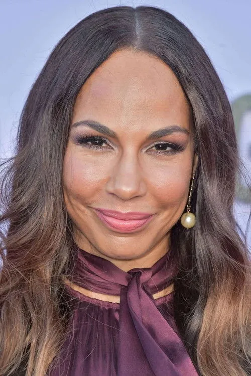 Amanda Brugel photo