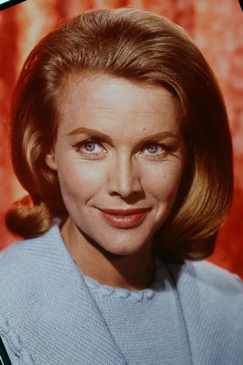 Honor Blackman photo