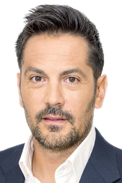 Michael Landes photo