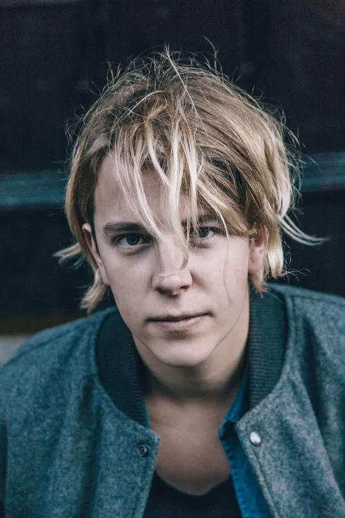 Tom Odell photo