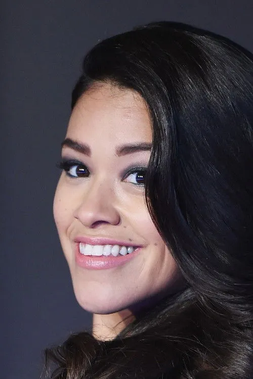 Gina Rodriguez photo