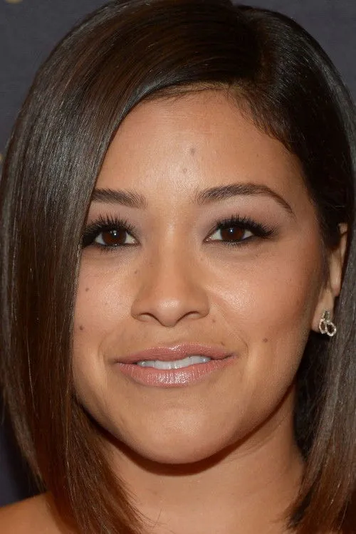 Gina Rodriguez photo