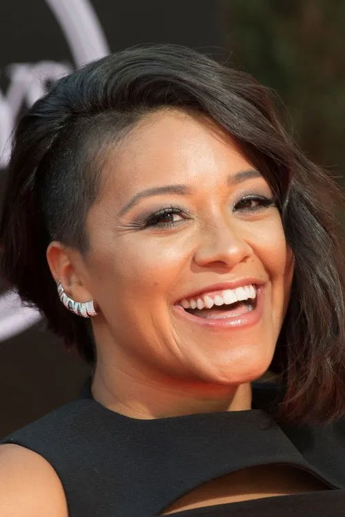 Gina Rodriguez photo
