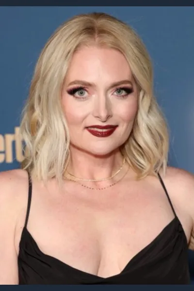 Lauren Ash