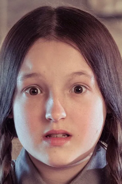 Bella Ramsey photo