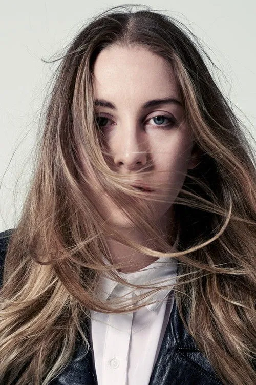 Este Haim photo