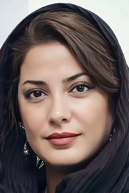 Tannaz Tabatabaei photo