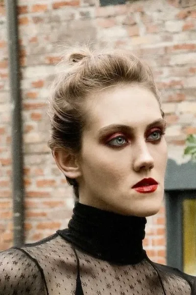 Polina Aug photo