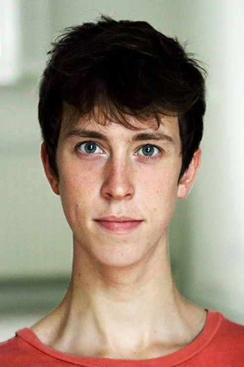 Angus Imrie photo