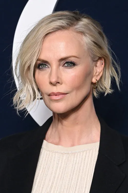 Charlize Theron photo