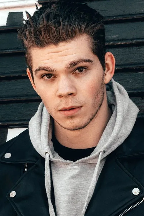 Daniel Diemer photo