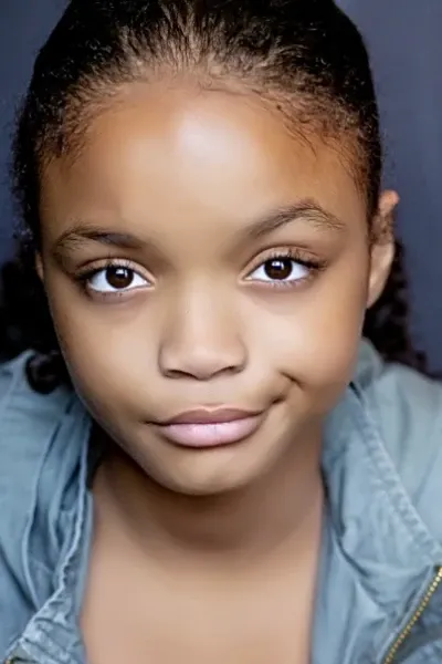 Kayden Grace Swan photo