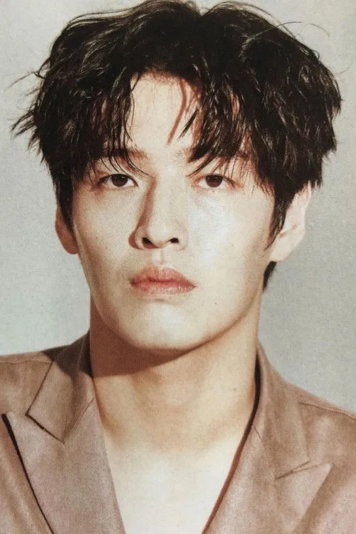 Kang Ha-neul photo