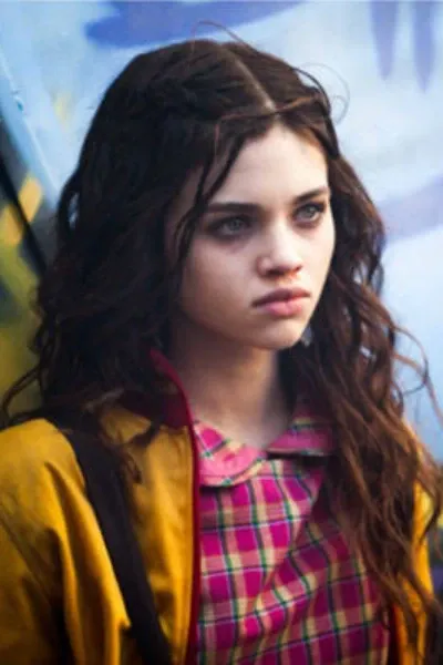 India Eisley photo