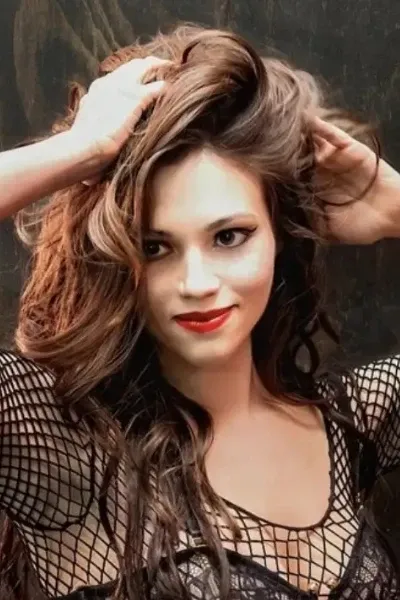India Eisley photo