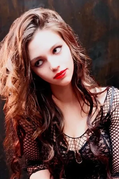 India Eisley photo