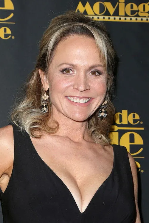 Barbara Alyn Woods photo