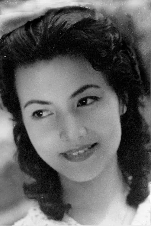 Kieu Chinh photo