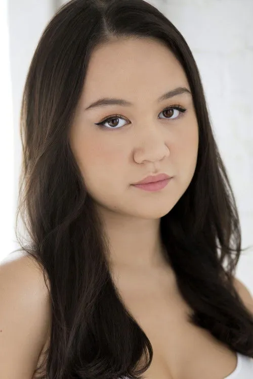 Amalia Yoo photo