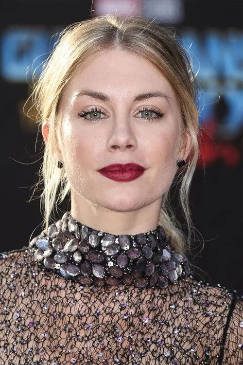 Jennifer Holland photo