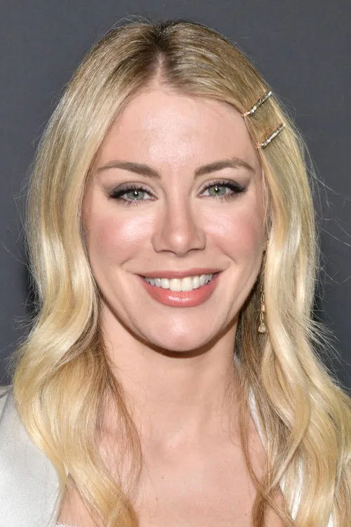 Jennifer Holland photo