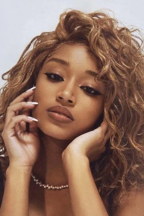 Amandla Stenberg photo
