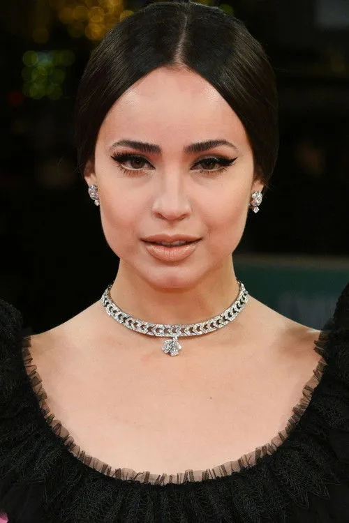 Sofia Carson photo