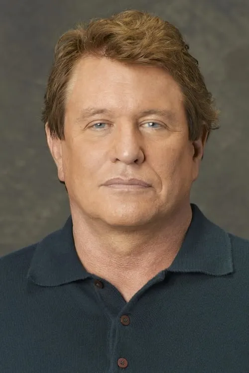 Tom Berenger photo
