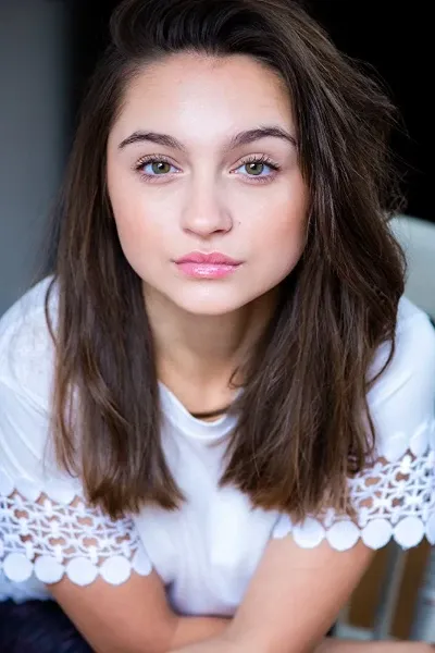 Isobelle Molloy photo