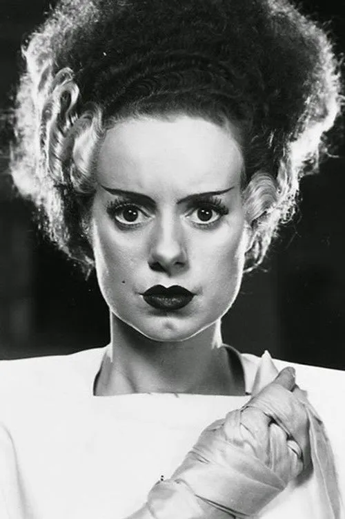 Elsa Lanchester photo