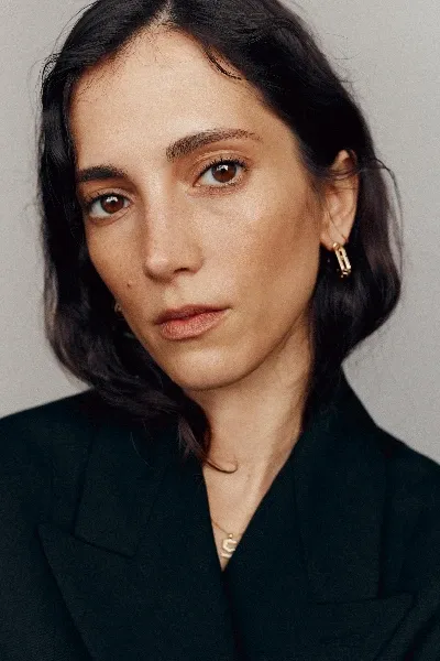 Sarah-Sofie Boussnina photo