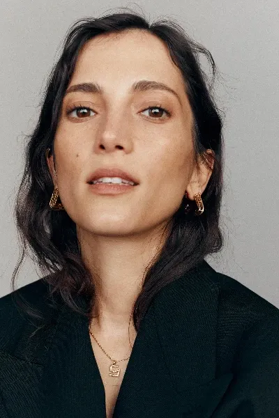 Sarah-Sofie Boussnina photo