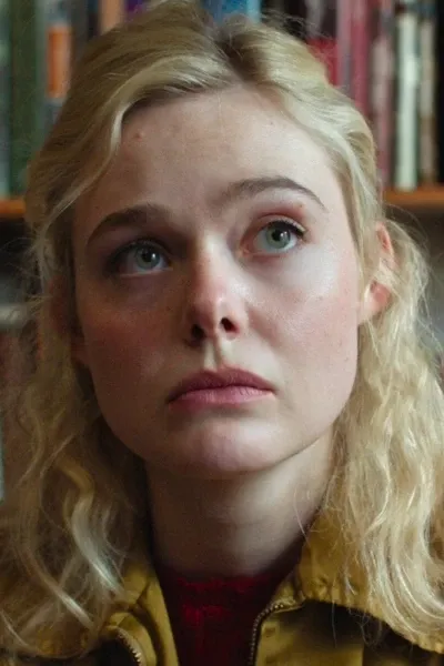 Elle Fanning photo