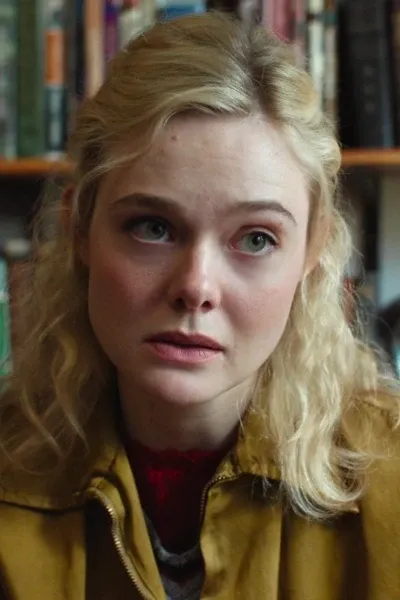 Elle Fanning photo