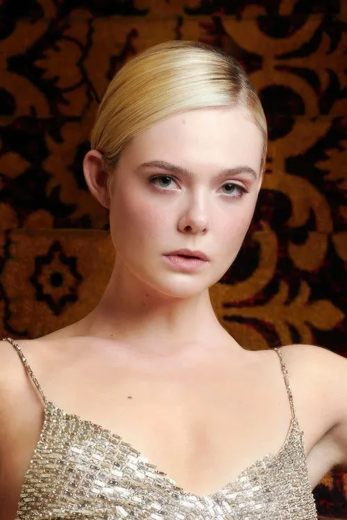 Elle Fanning photo