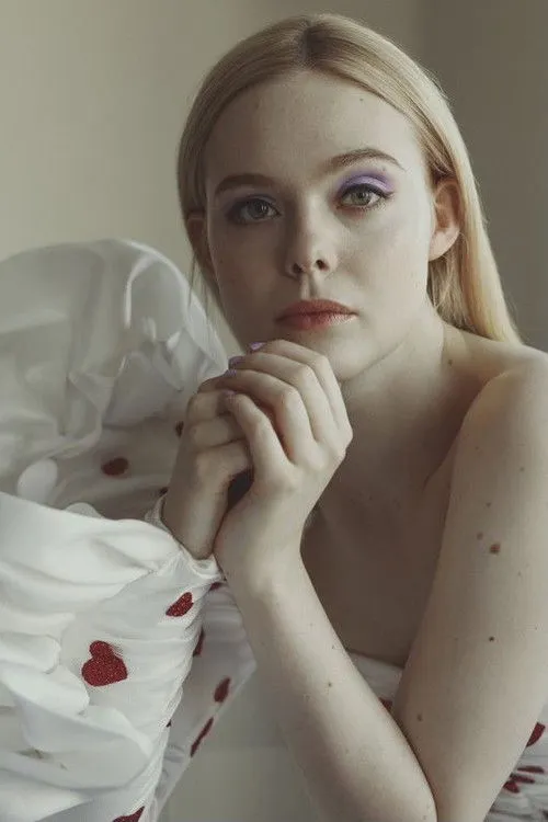 Elle Fanning photo