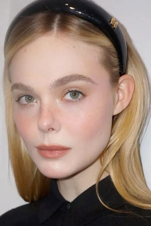 Elle Fanning photo