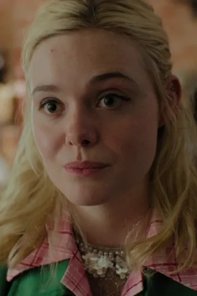 Elle Fanning photo
