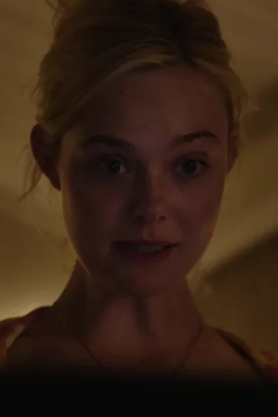 Elle Fanning photo