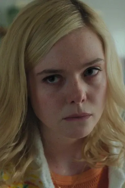 Elle Fanning photo