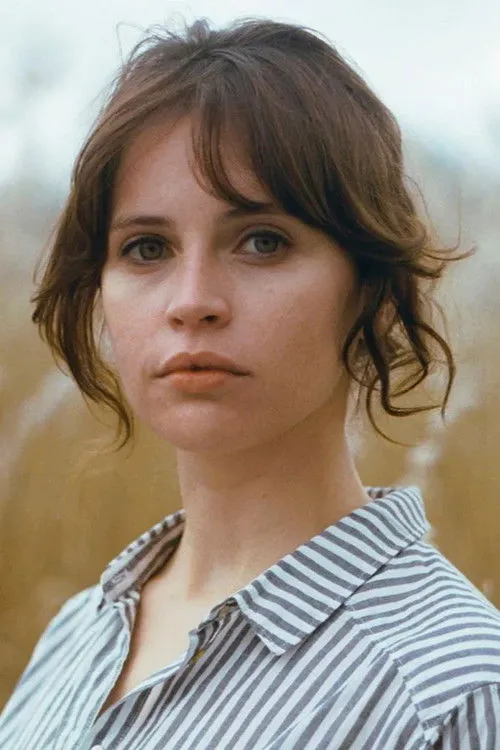 Felicity Jones photo