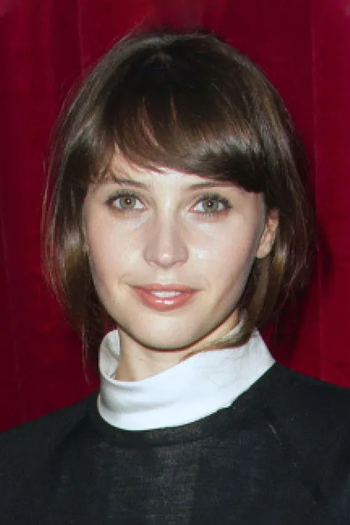 Felicity Jones photo
