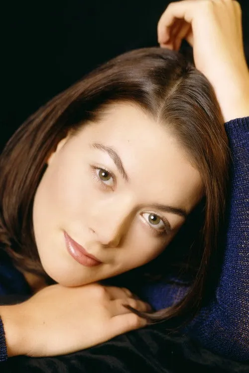 Justine Waddell photo