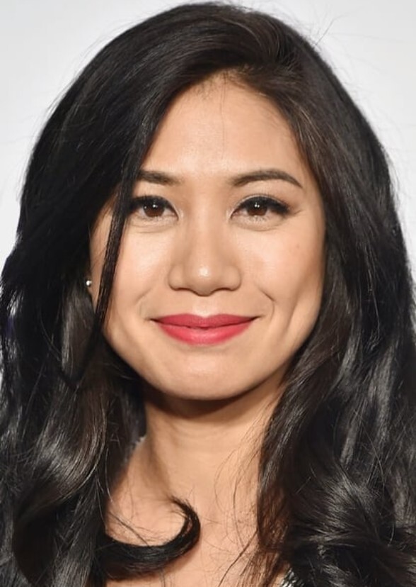 Actors & Actresses who should collaborate with Liza Lapira